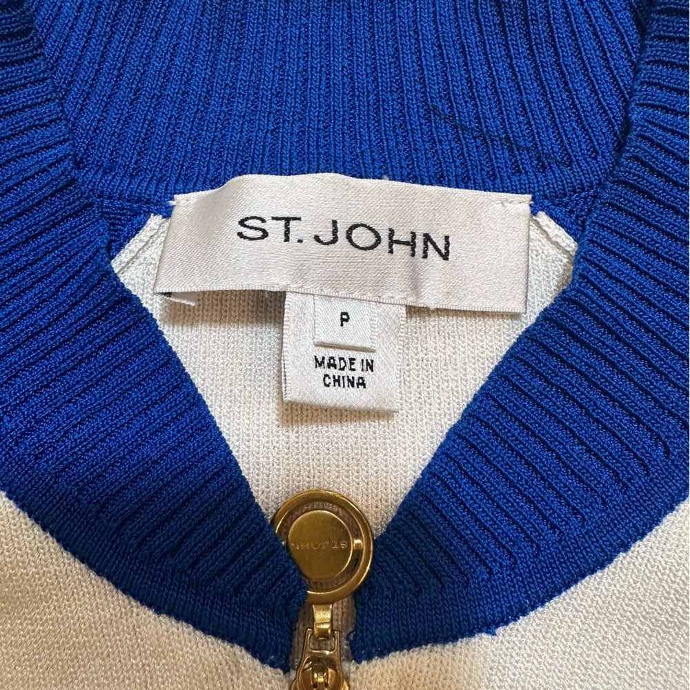 ST John’s royal Blue & White Knit Top Size P (#1) - Picture 6 of 12